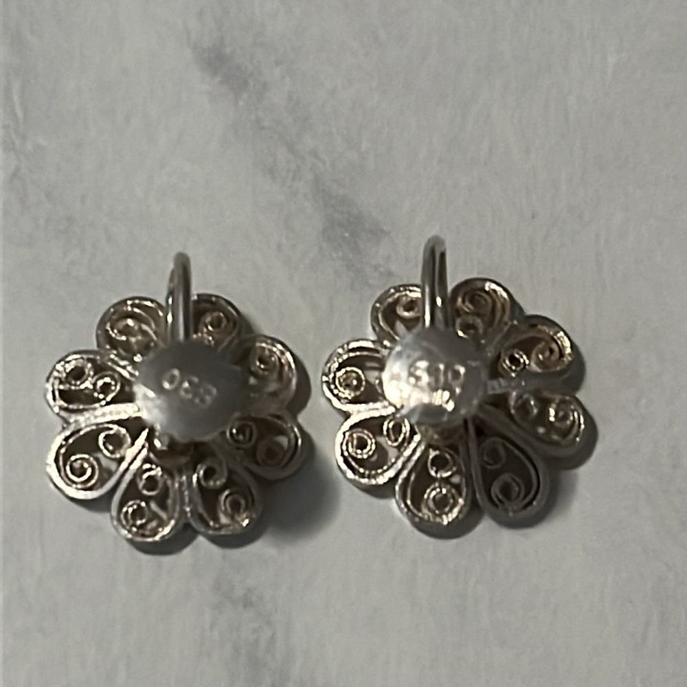Vintage Scandinavian 830 Silver Screw back Floral Earrings - Picture 12 of 13